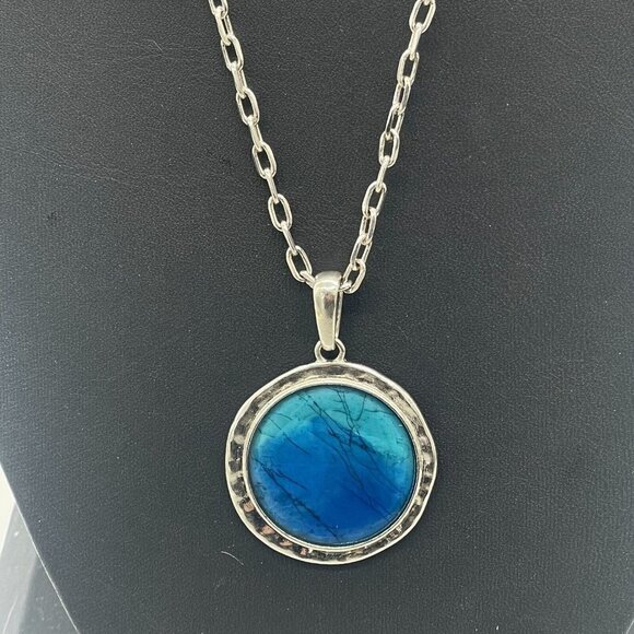 Kenneth Cole Multi-Strand Chain Pendant Necklace Silver Tone 19 to 22 Inches - Picture 4 of 6